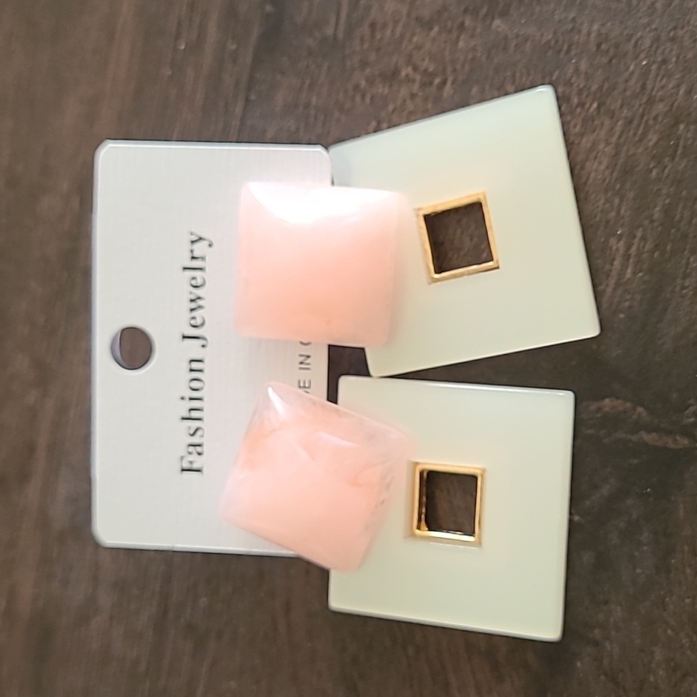 Earings